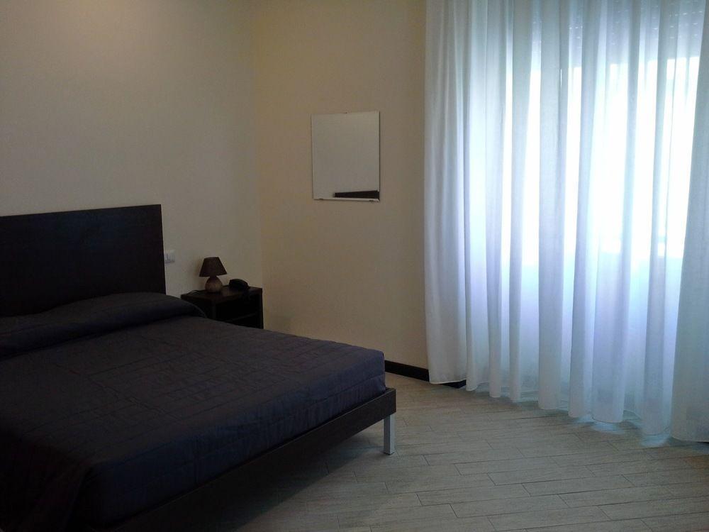 มอนติ เฟิสต์ Hotel โรม ภายนอก รูปภาพ